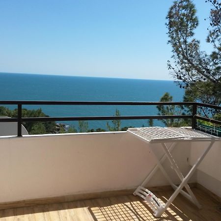 Apartment Ralf Ulcinj Bagian luar foto