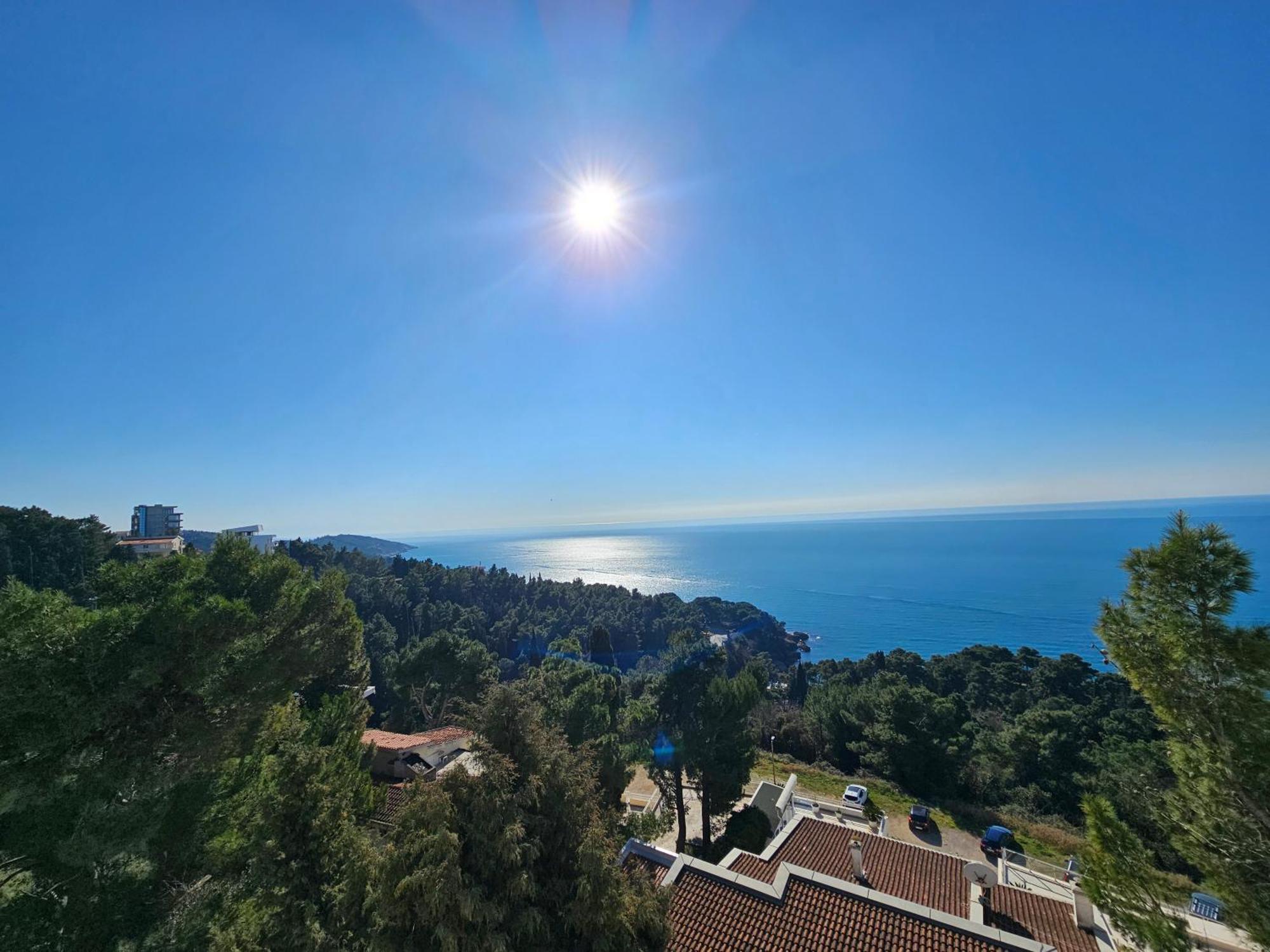 Apartment Ralf Ulcinj Bagian luar foto