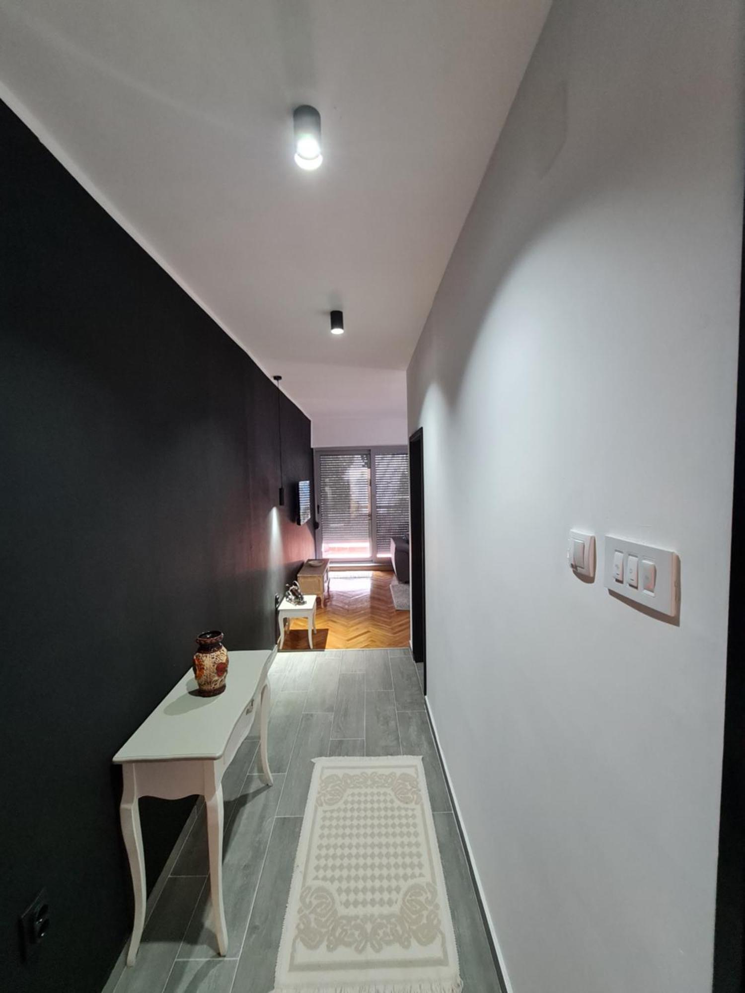 Apartment Ralf Ulcinj Bagian luar foto