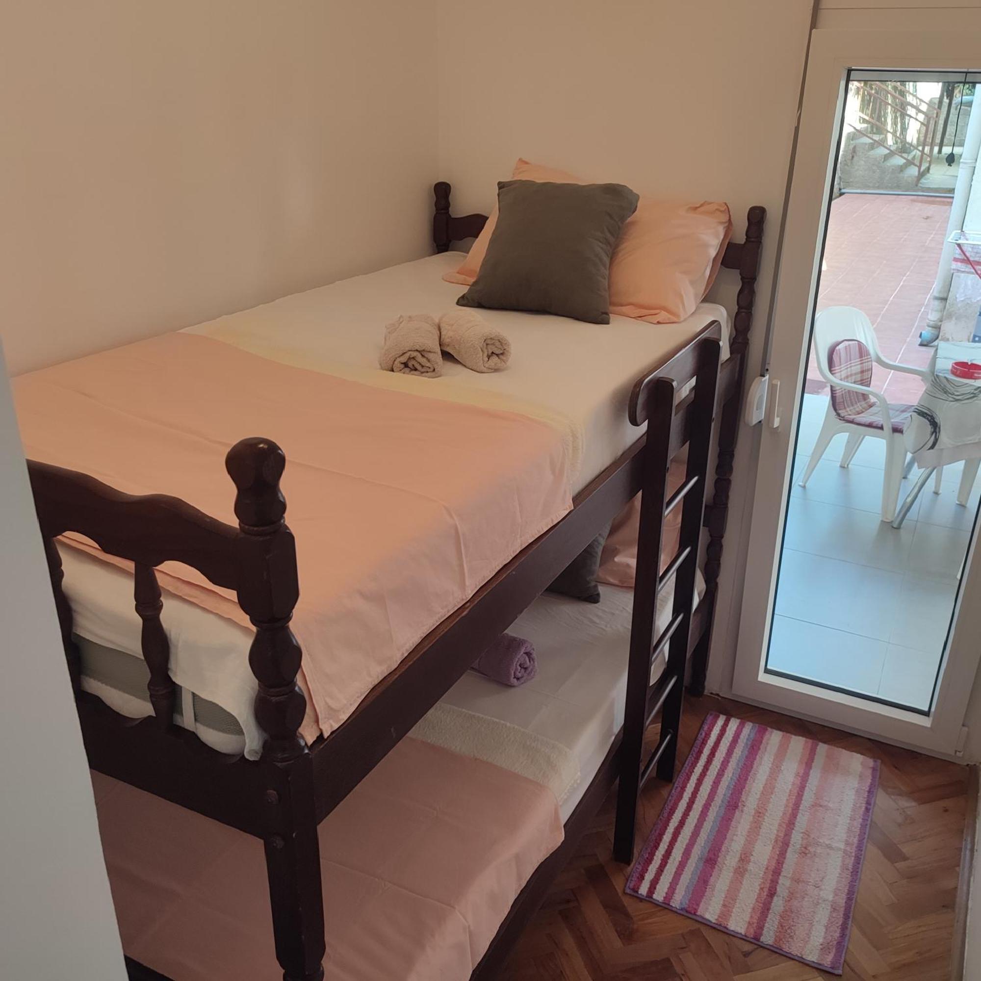 Apartment Ralf Ulcinj Bagian luar foto