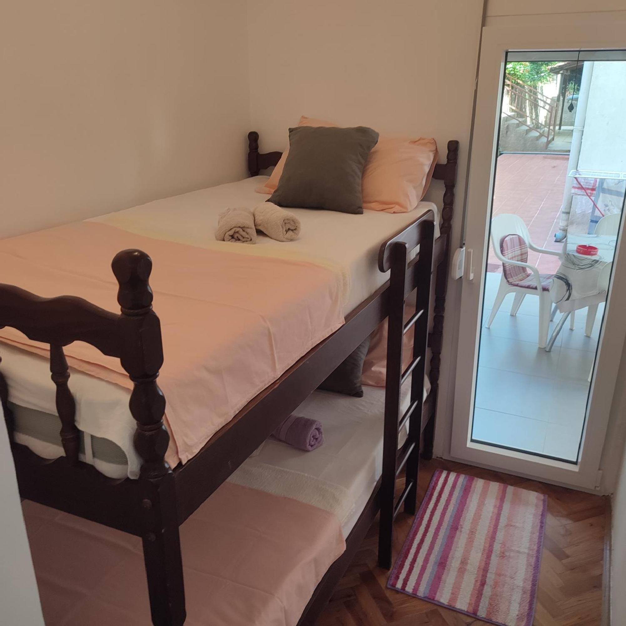 Apartment Ralf Ulcinj Bagian luar foto