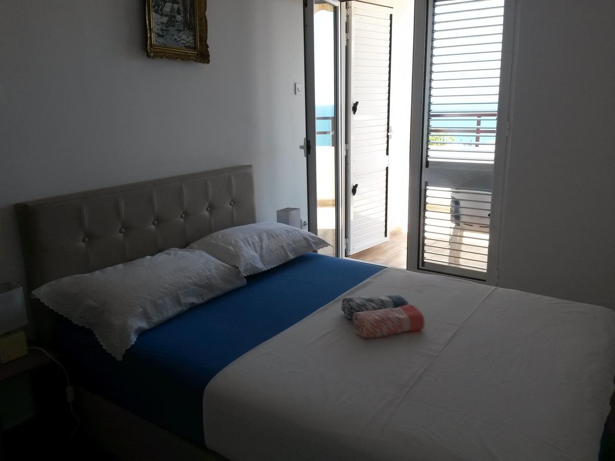 Apartment Ralf Ulcinj Bagian luar foto