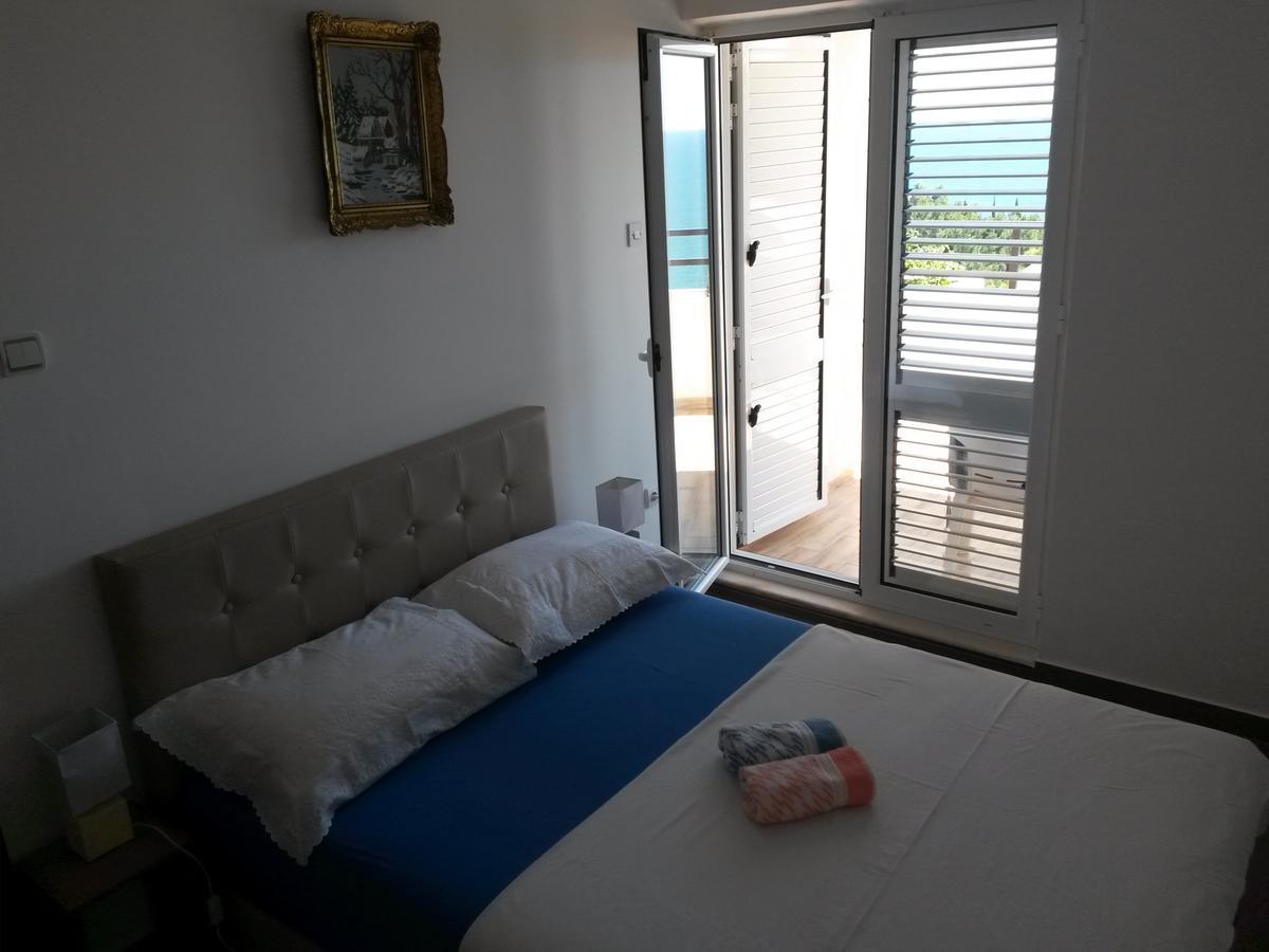 Apartment Ralf Ulcinj Bagian luar foto